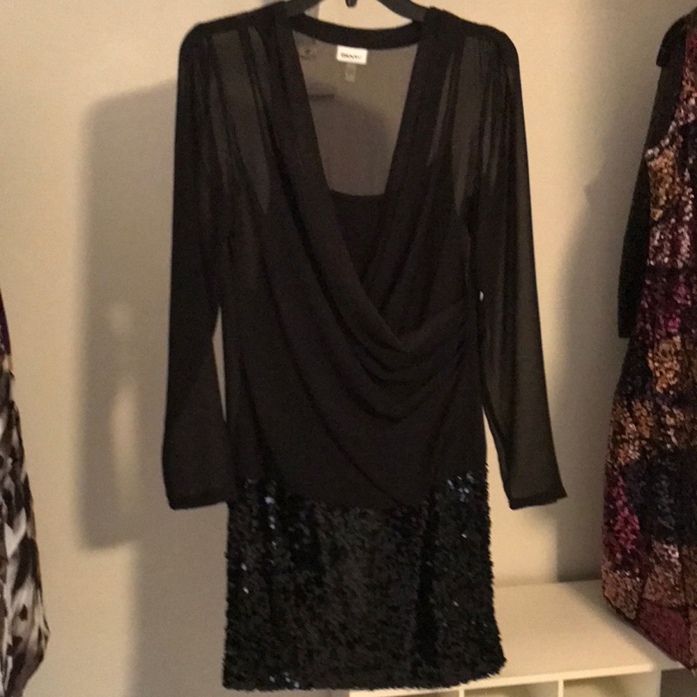 EUC BLACK DKNY LINED ILLUSION AND  SEGUIN BOTTOM DRESS BUILT IN CAMISOLE SIZE S